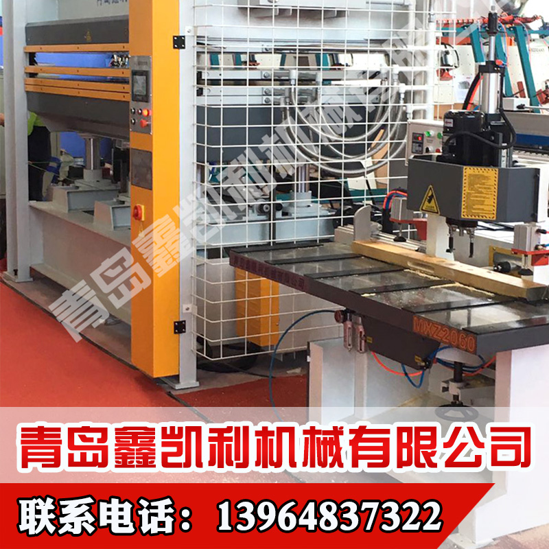 貼面熱壓機(jī)出現(xiàn)漏油情況怎么辦？