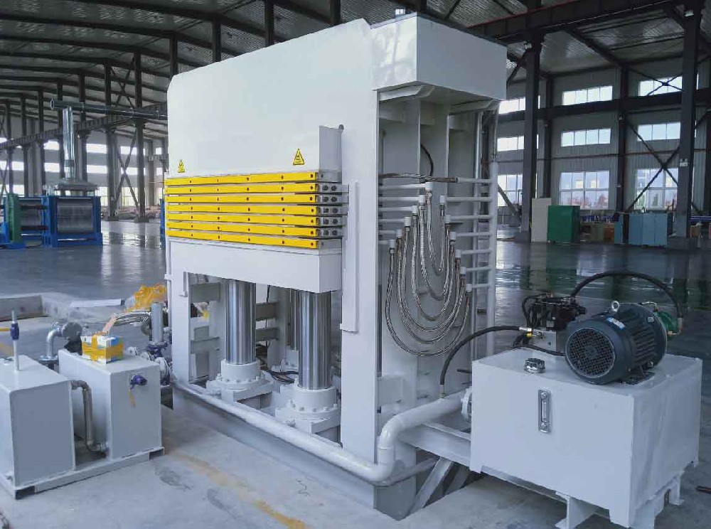 碳墨板異型熱壓機(jī)威海南海企業(yè)訂購